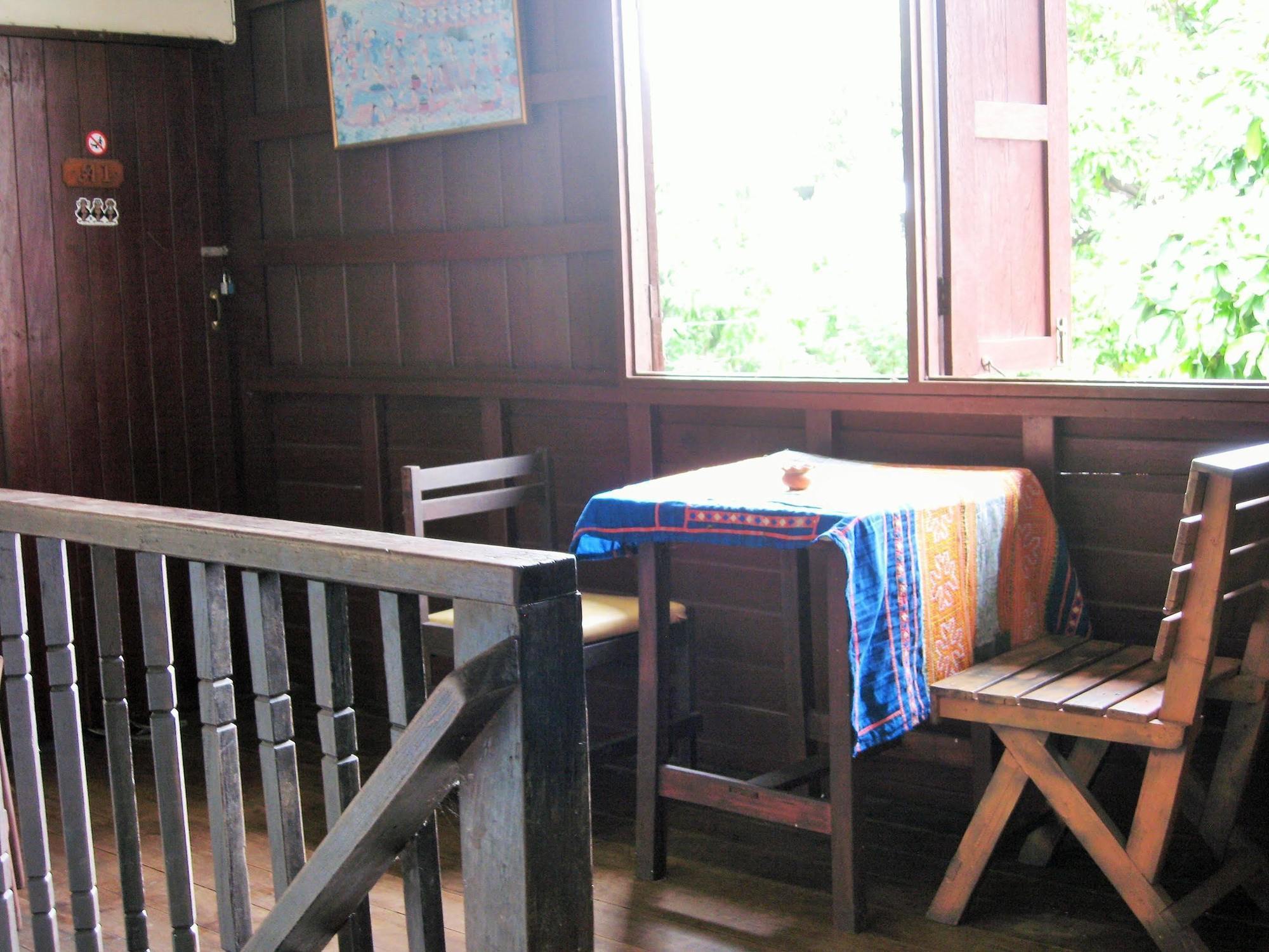 Bluefin Guesthouse Bangkok Exteriör bild